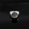 ROUND SIGNET RING (Black Mother-Of-Pearl)